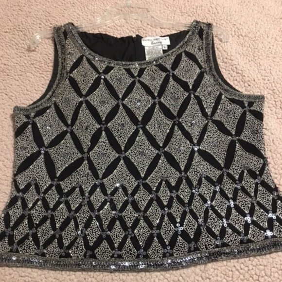 Beautiful Formal Top Size Large Silk - Picture 3 of 8